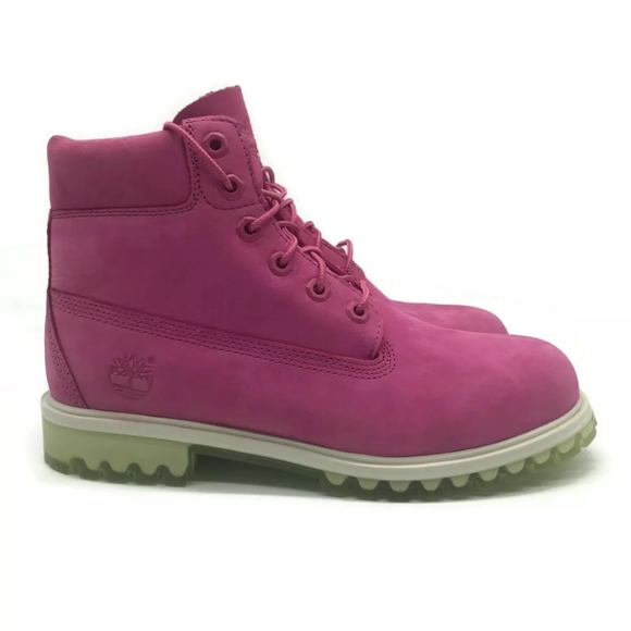 junior timberland boots pink